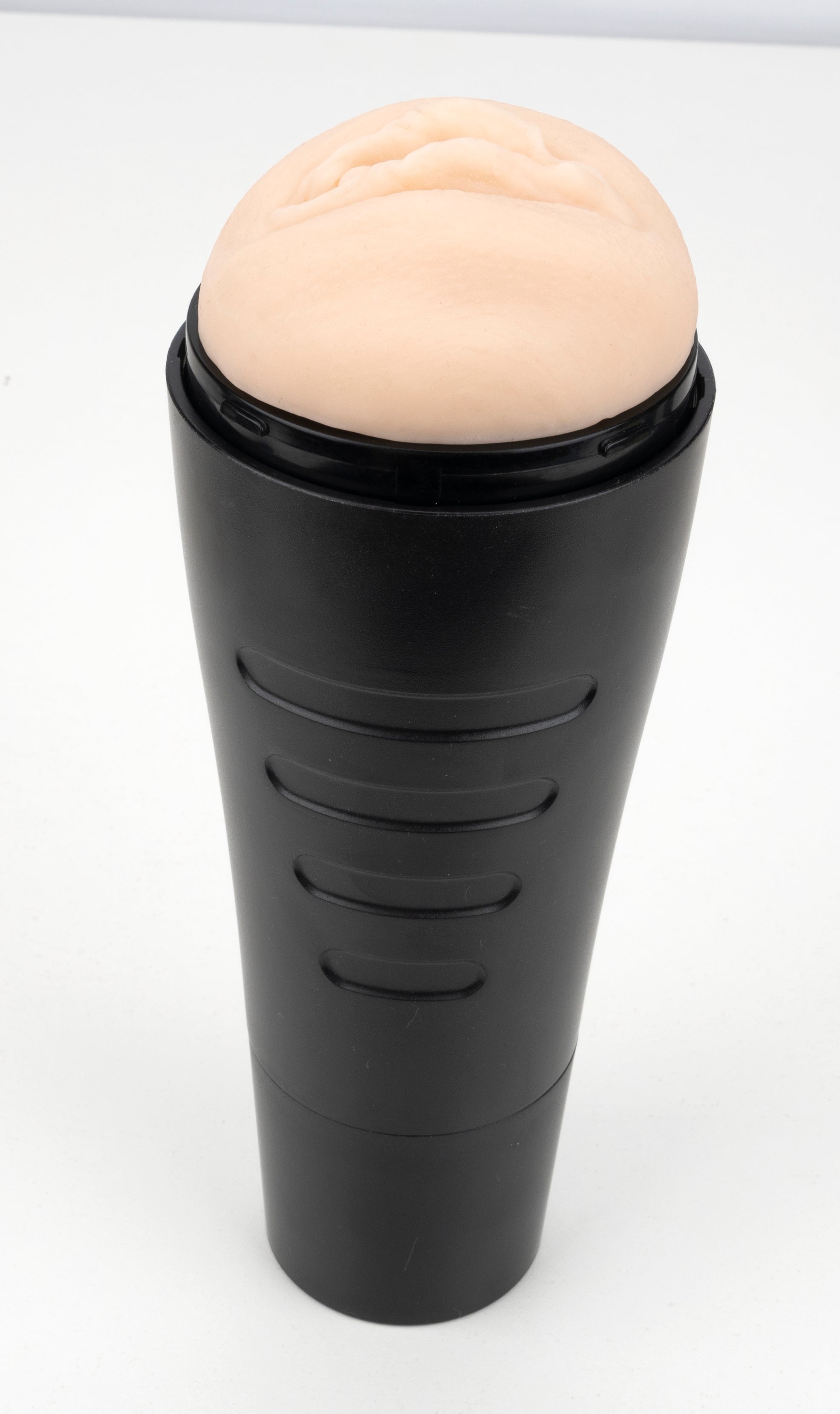 Kleio Valentien Hard Case Pussy Stroker