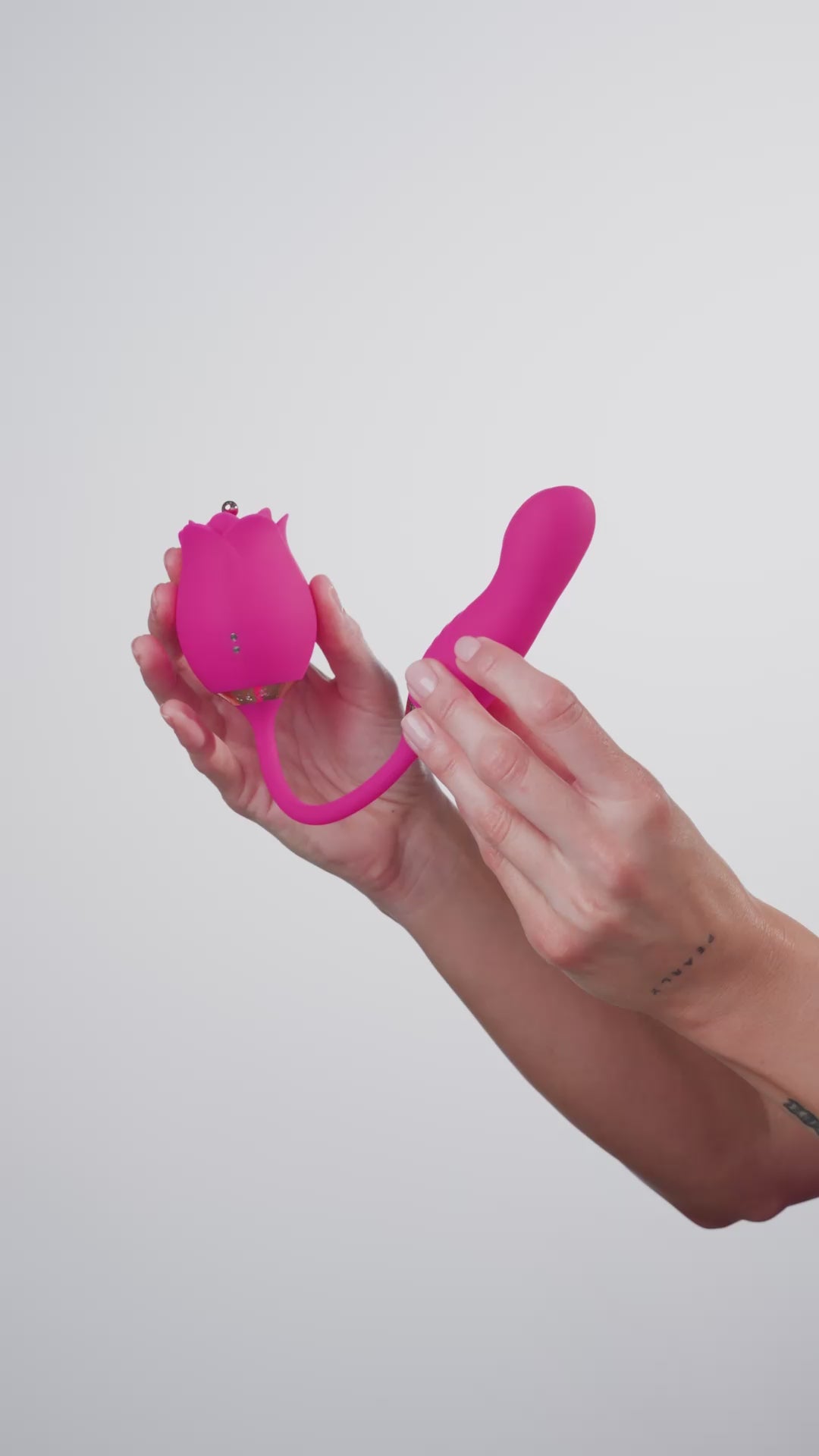 The GG Thrusting Rose